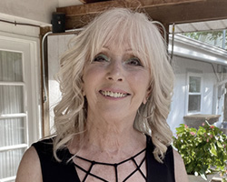 Photo of Linda Green